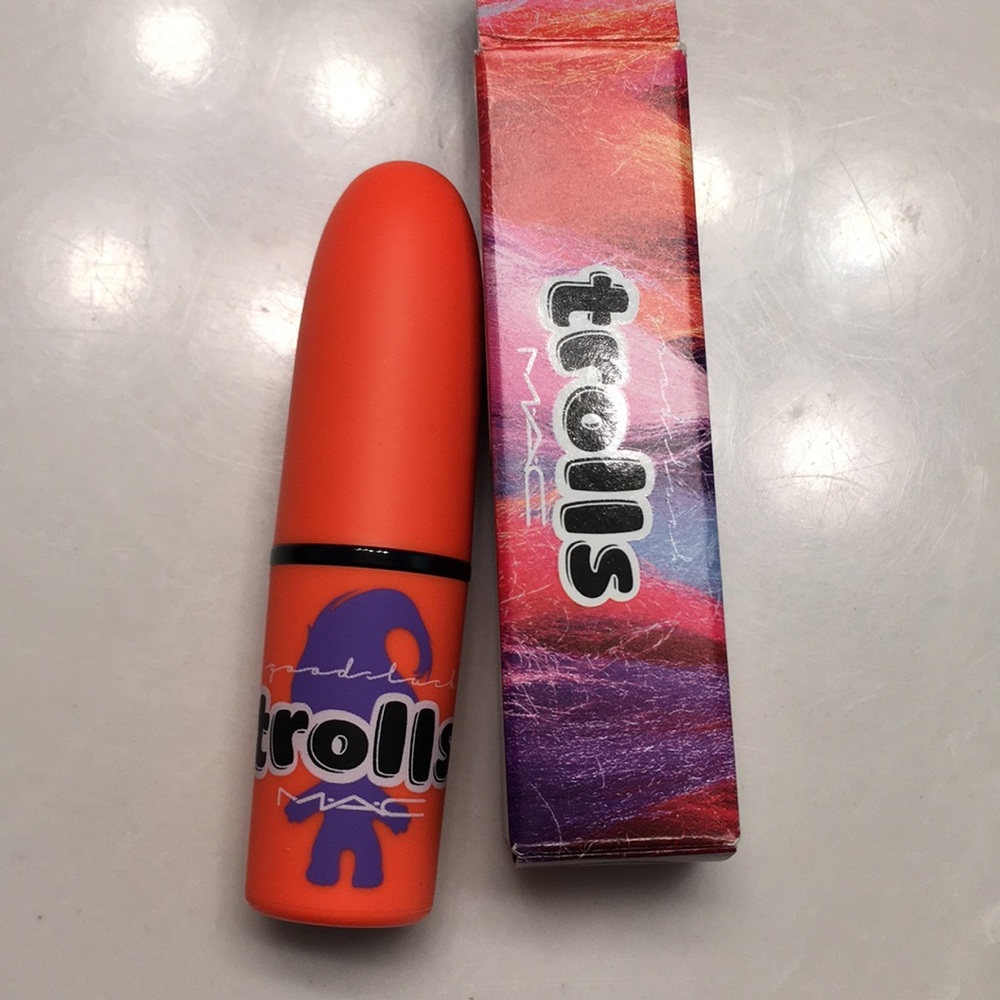 💚MAC COSMETICS TROLLS COLLECTION💚